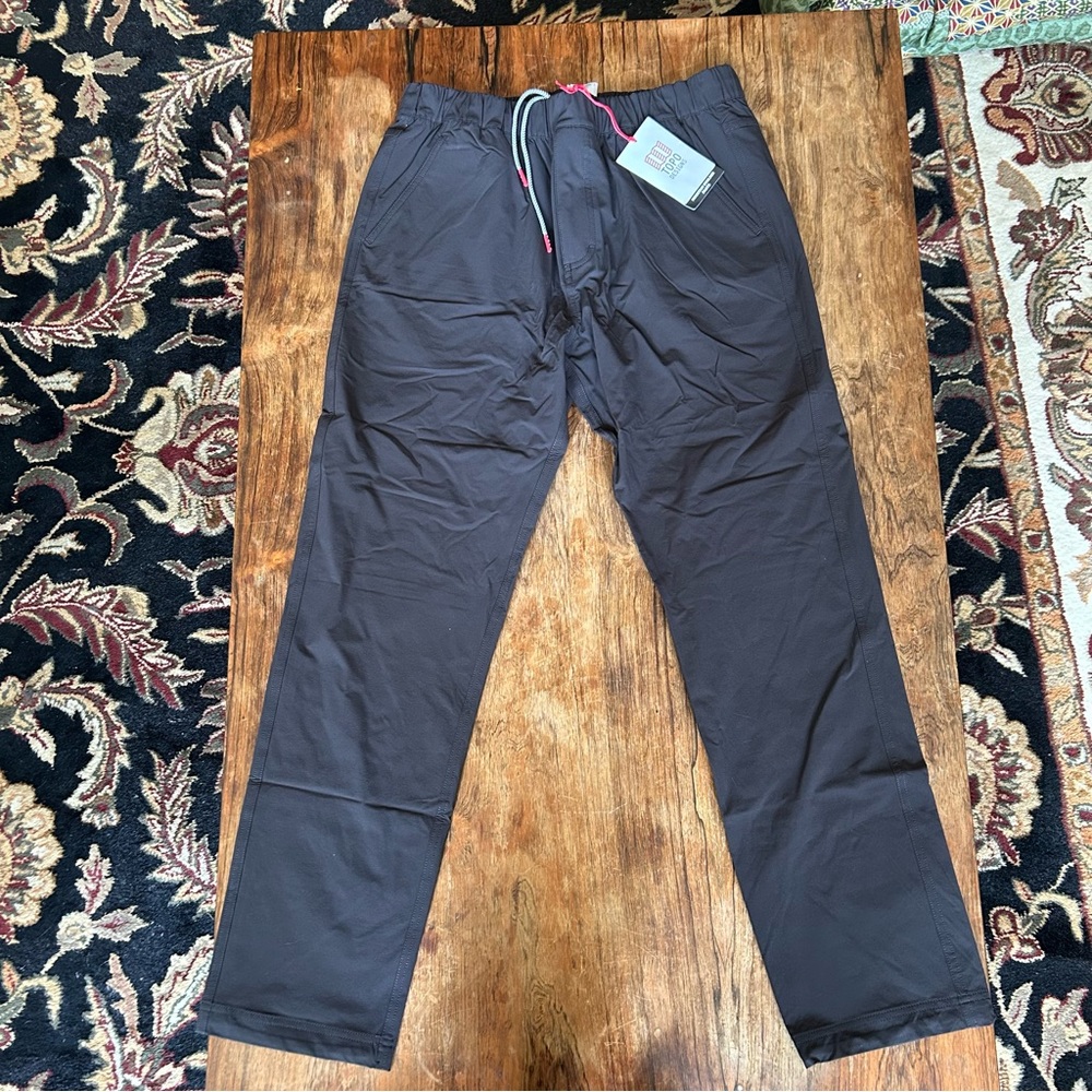 New with tags Topo mountain boulder pants